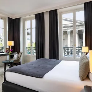 **** Hotel Madeleine Plaza França